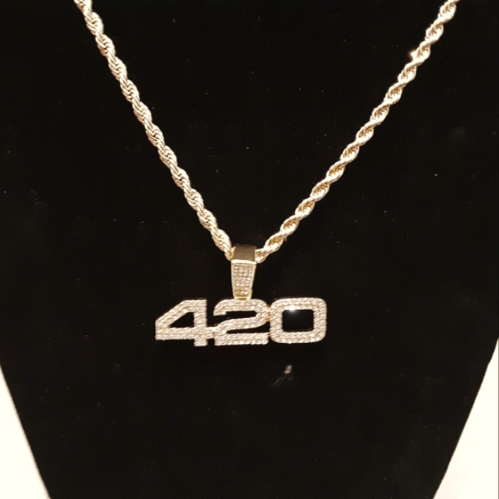 420 pendant with necklace